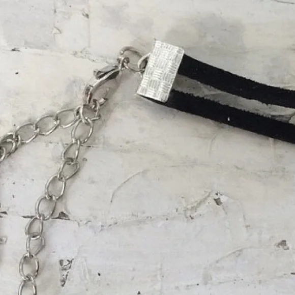 NWT Boho Vintage Black Suede Leather Double Layer Choker Black Necklace - Picture 4 of 4